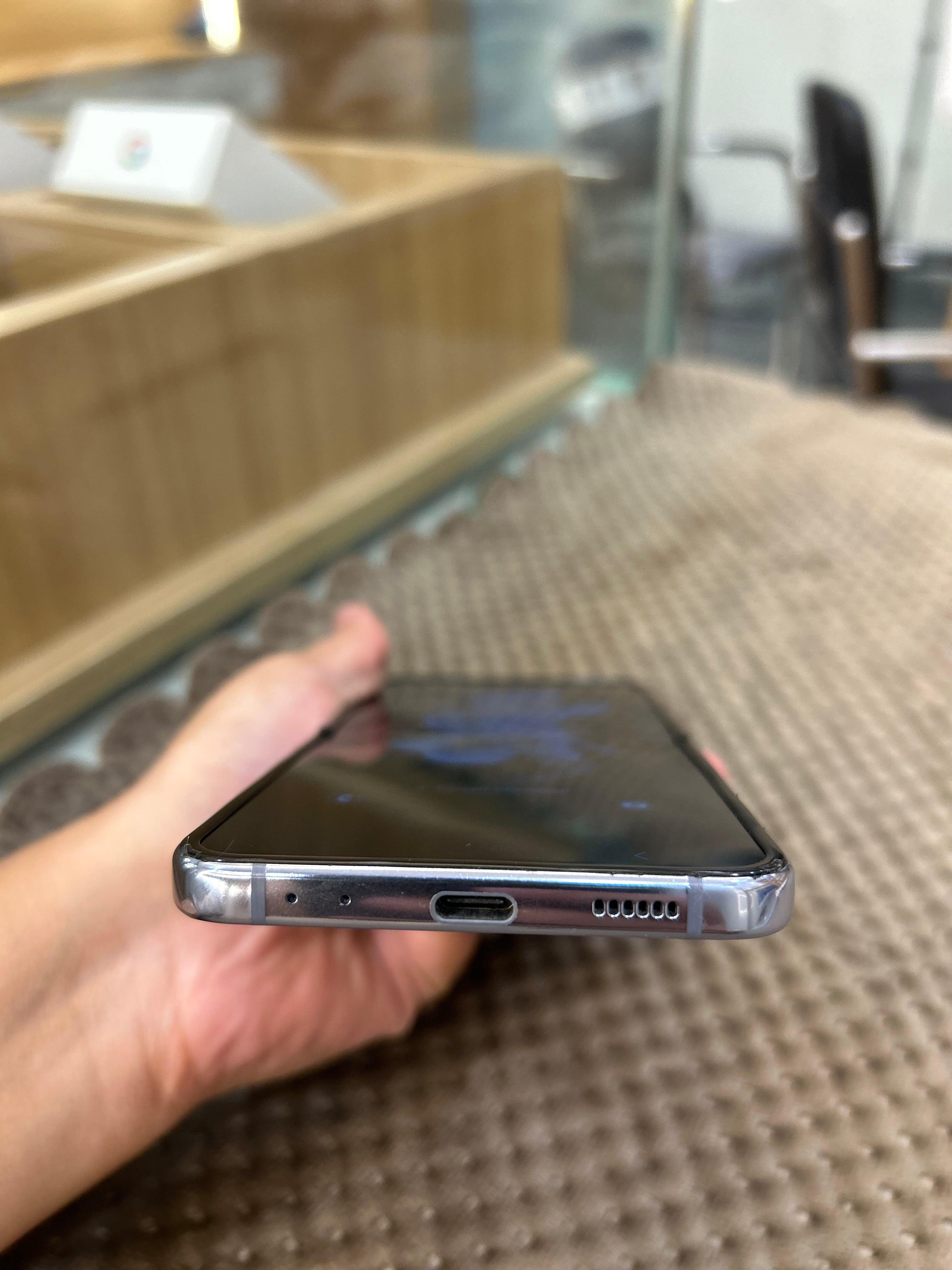 Samsung Galaxy Z Flip 4 Refurbished - Gadget Rebirth